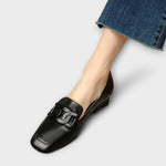 Orthopedische dames loafers van glad leer in een effen kleur met stevige antislipzool