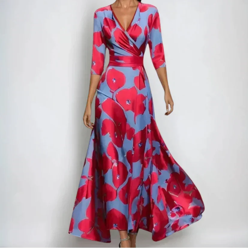 Elegante bloemenjurk met wikkelhals, driekwart mouwen en vloeiend vallende rok