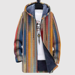 Hoodie met folkloreprint in warme tinten roest, oker en diep rood met ruime pasvorm