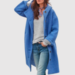 Bouclé mantel met capuchon en grote sierknopen in zachte gemêleerde stof voor dames