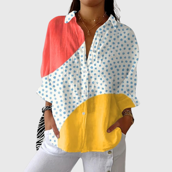 Soepelvallende damesblouse met kleurrijke print en ontspannen snit, los gedragen