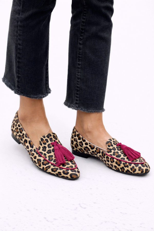 Dames mocassins met luipaardprint in zachte bruintinten, handgemaakt afgewerkt