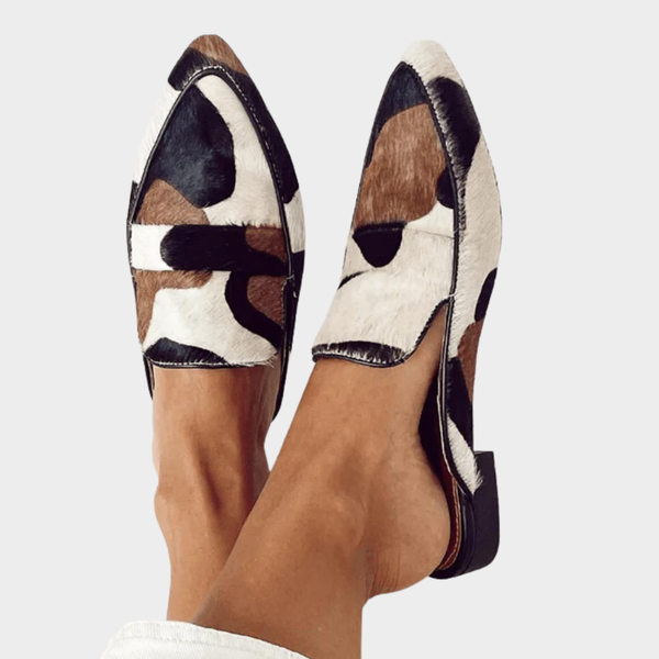 Chique dames mocassins van soepel kalfsleer in een warme tint met verfijnde details