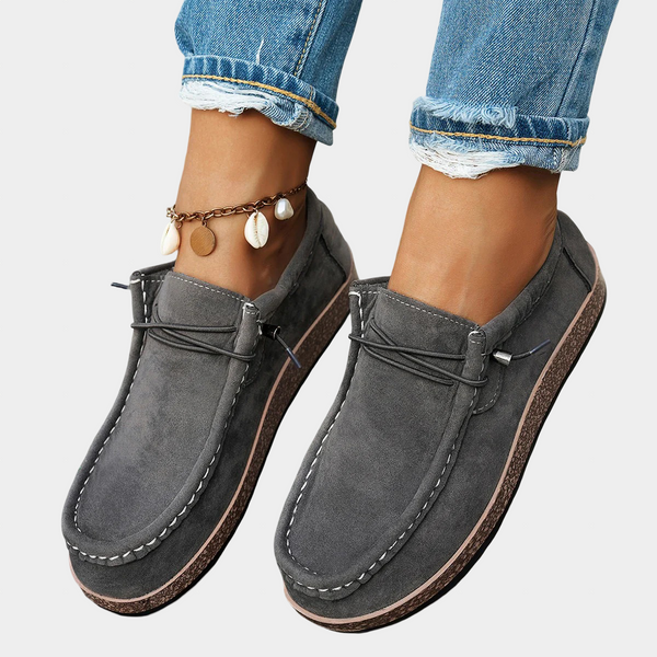 Zachte dames schoenen met bohemian print, gedempte loopzool en ruime pasvorm
