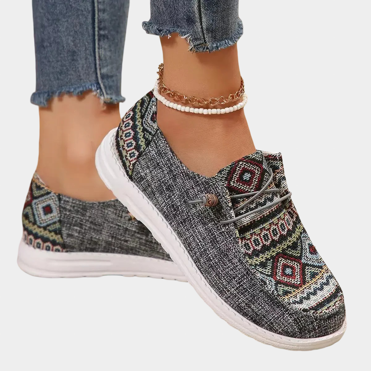 Luchtige schoenen voor dames met bohemian bloemdessin en decoratieve sierveter
